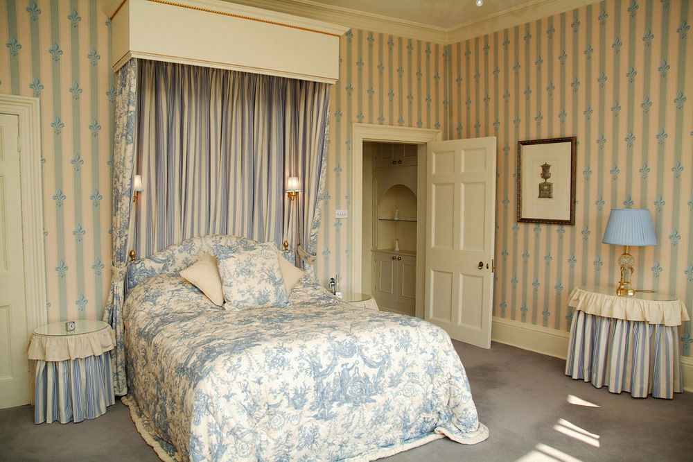 Pbc - Perriford House Hotel Kidderminster Buitenkant foto