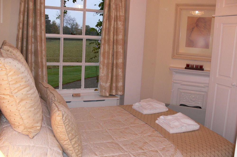 Pbc - Perriford House Hotel Kidderminster Buitenkant foto